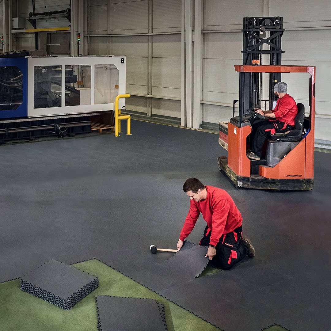 Industrial Interlocking PVC Tiles-Eco Black Installation